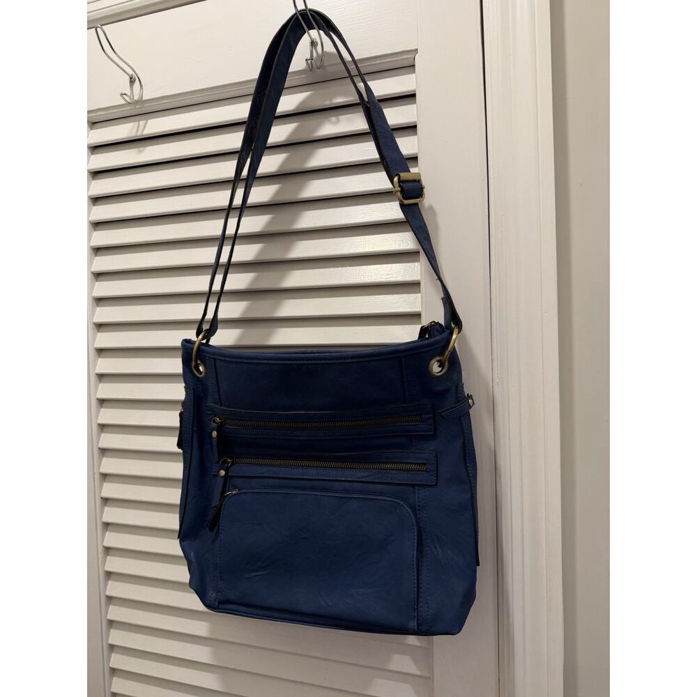 Bueno Blue Crossbody Shoulder Bag Adjustable Strap Zip Closure Outer Pockets